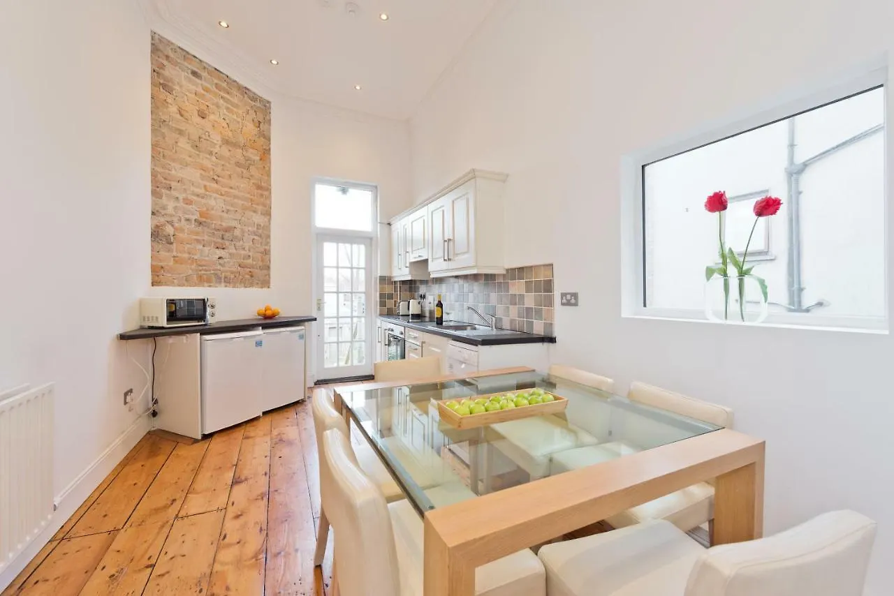The Patrick Kavanagh Suite - Hiphipstay Dublin